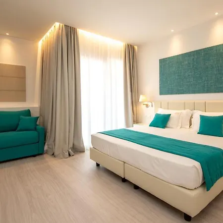 Imperia Hotel 3*
