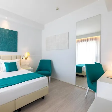 Imperia Hotel 3*